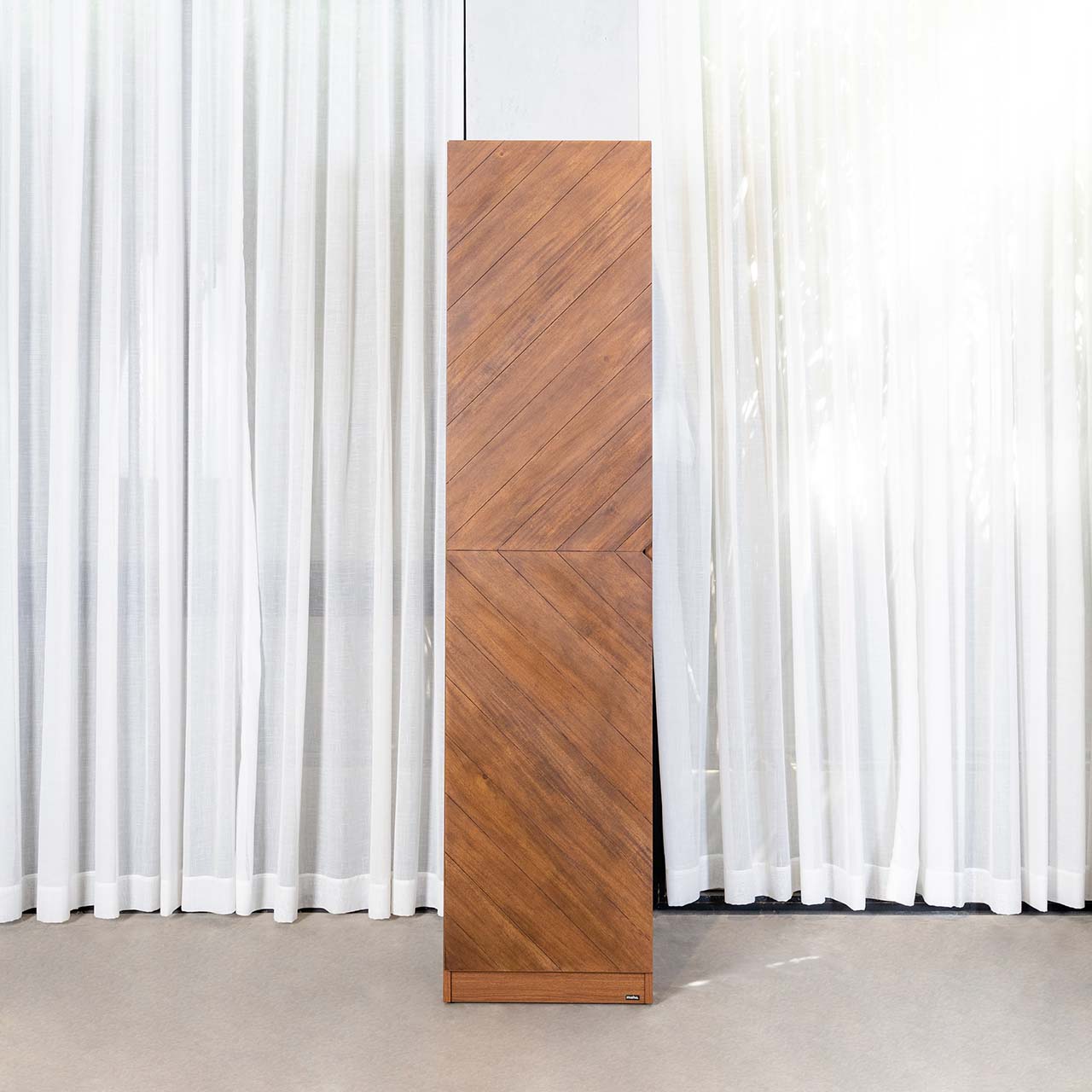 Tủ quần áo gỗ HOBRO kệ ngăn 2