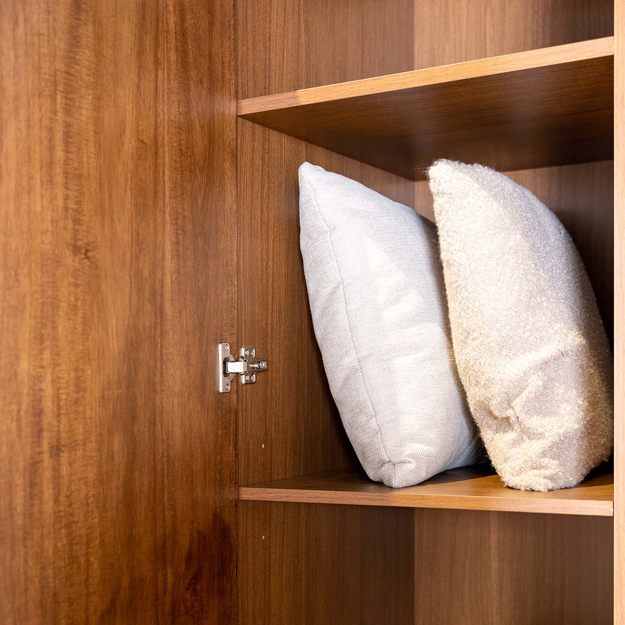 Tủ quần áo HOBRO kệ ngăn